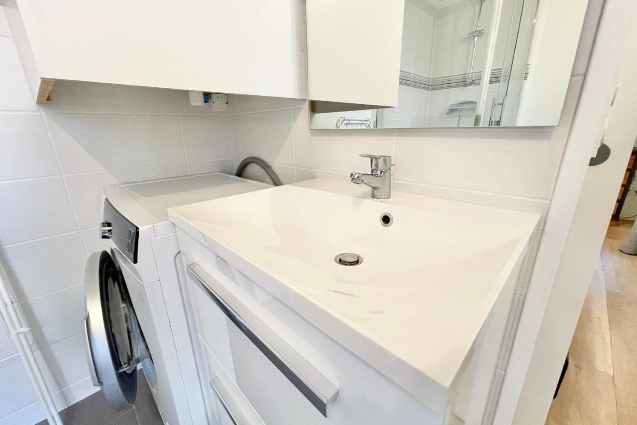 Апартаменты #Cf In White&Gray Center Гренобль Экстерьер фото